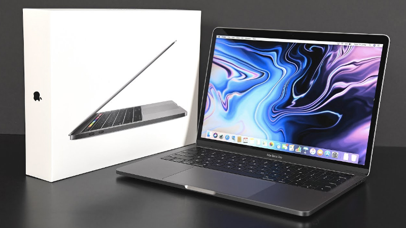 Thiết kế và hộp của Apple Macbook Pro 2018 13 inch Touchbar MR9Q2SA 